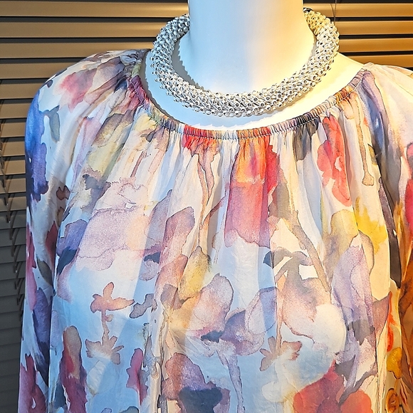 Breezy Silk blouse L / XL, lots of volume, elasticated waist looks great w jeans - Picture 5 of 12